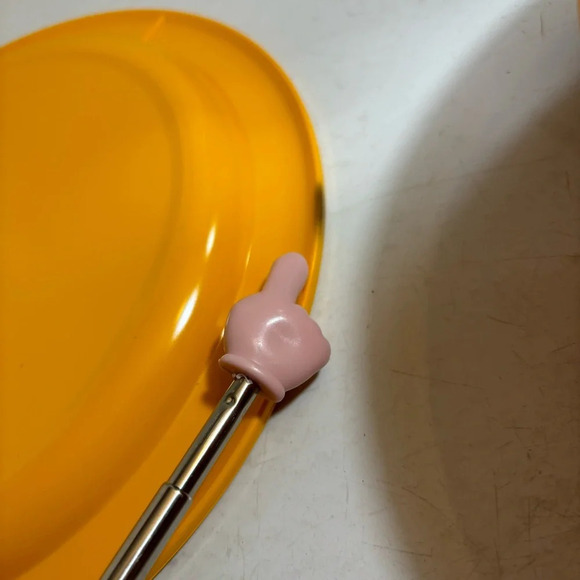 Vintage Rosti Mepal 1970’s set of melamine 7 dinner plates in yellow and orange - Picture 8 of 16